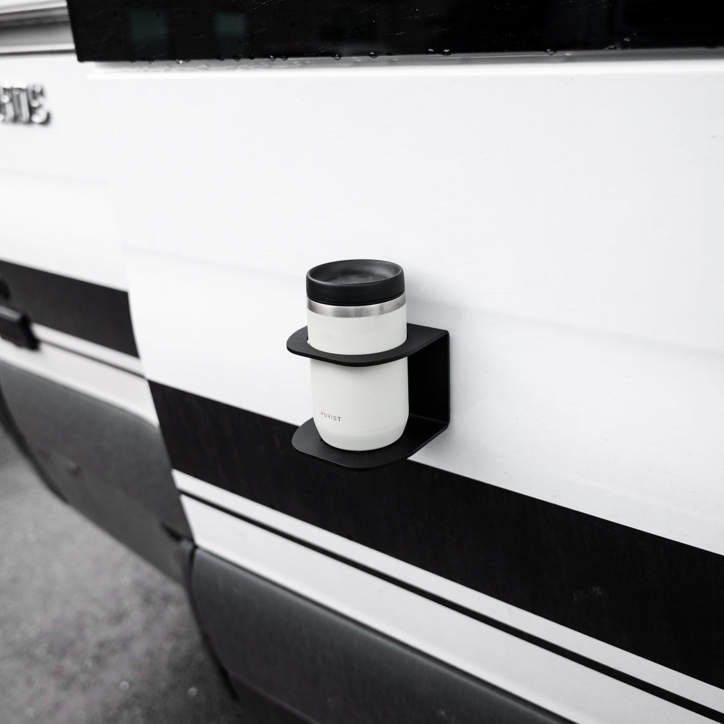 CAV Magnetic Solo Cupholder