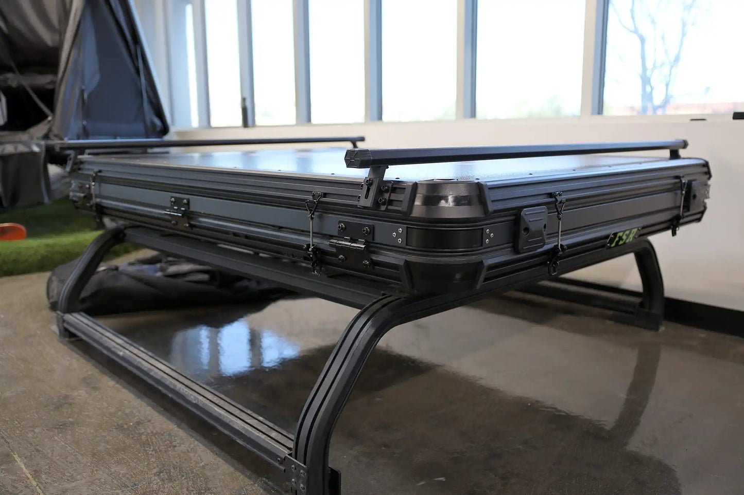 Lightweight Hard Shell - Crossbar Kits