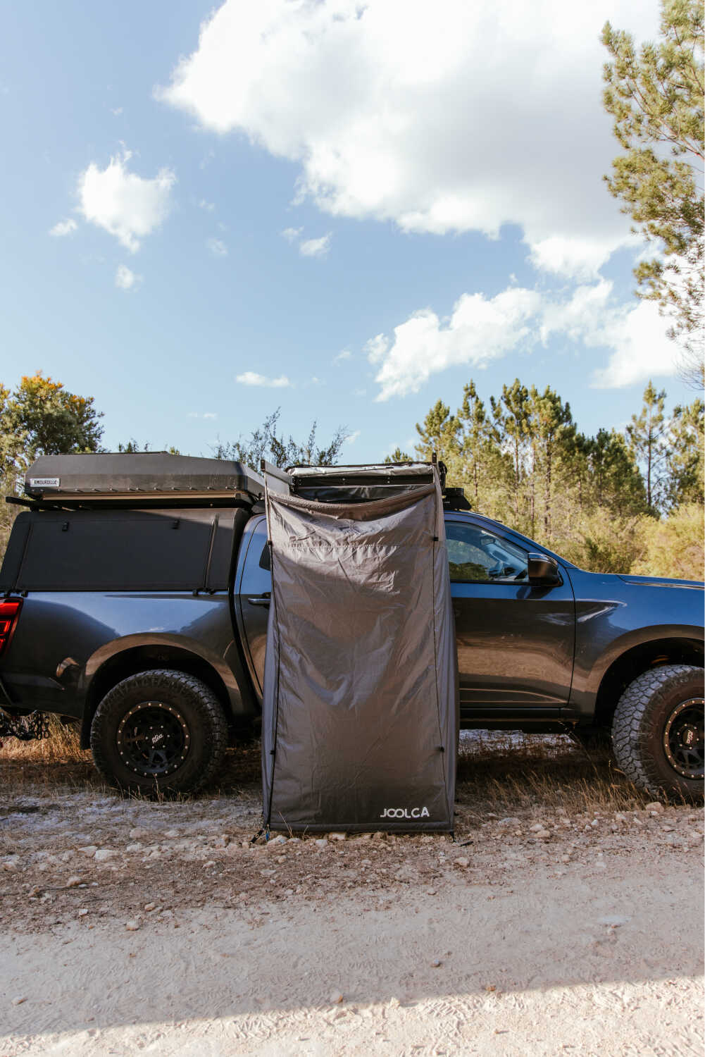 Joolca Ensuite Vehicle-Mounted Shower Tent