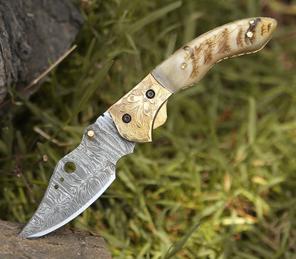 Myst Gentleman's Pocket Folder with Ram Horn Handle