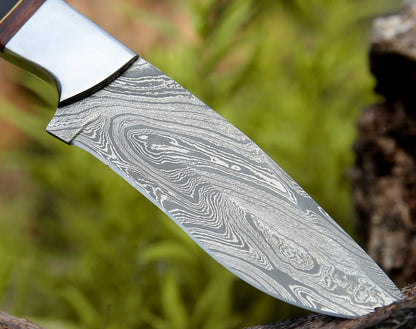 Nimbus Damascus Hutning Knife with Horn & Rose Wood Handle