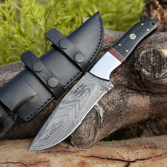 Nimbus Damascus Hutning Knife with Horn & Rose Wood Handle