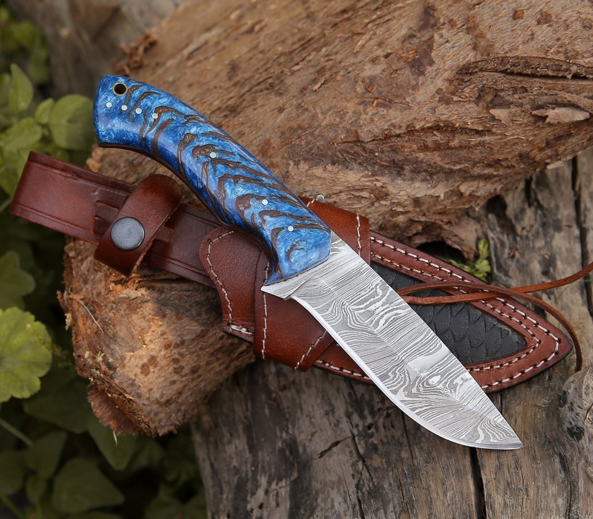 Odin Damascus Steel Knife with Pine Cone Handle