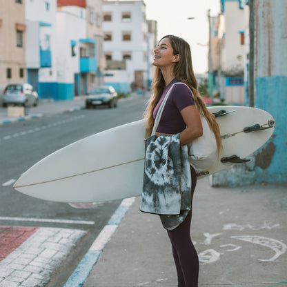 Original Towel: Tie-Dye Black and White