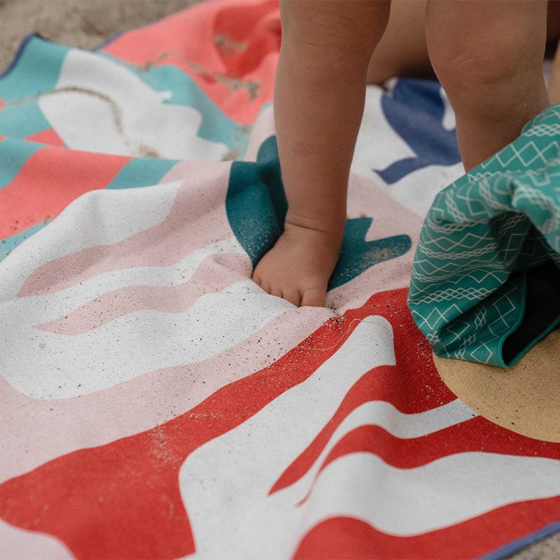 Original Towel: Tulip Fields Multi