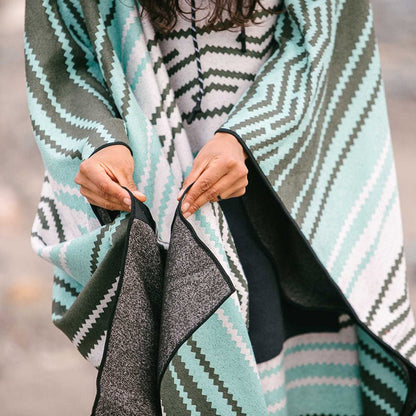 Poncho Towel: Baja Aqua