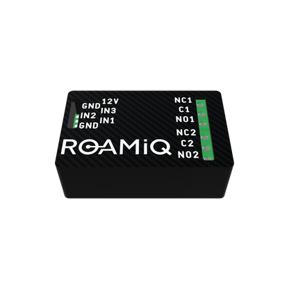 ROAMiQ Dual Channel Relay in its black carbon-pattern case