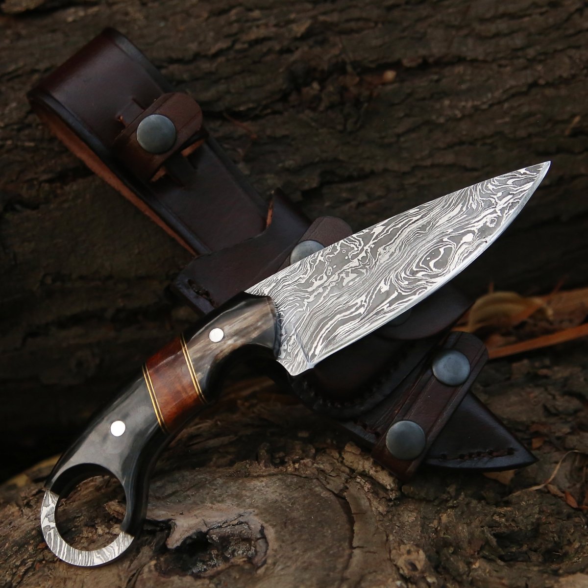 Shadow Damascus Knife with Horn & Exotic Rose Wood Handle
