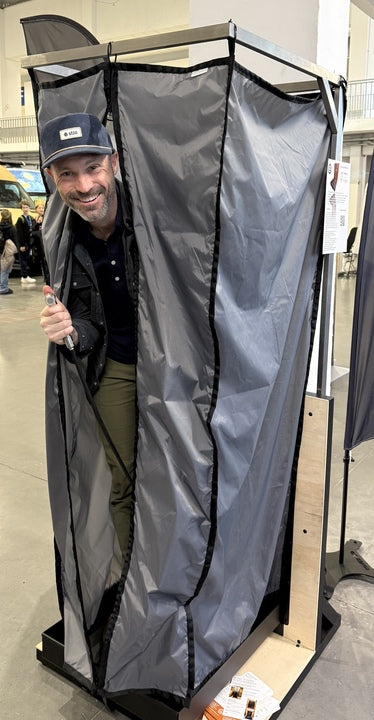 Tetravan Folding Shower 2.1 with Magnetic Curtain