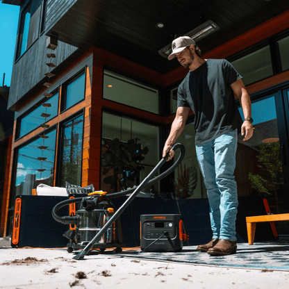 Solar Generator 2000 v2