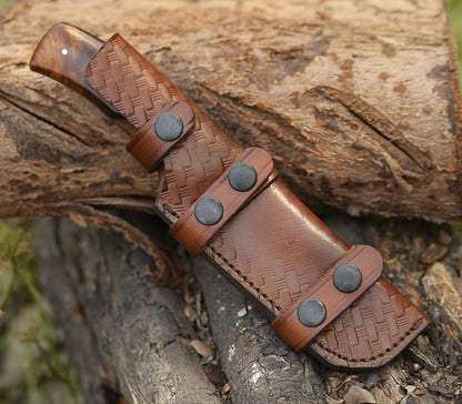 Sting Damascus Hunting Knife with Rosewood Handle