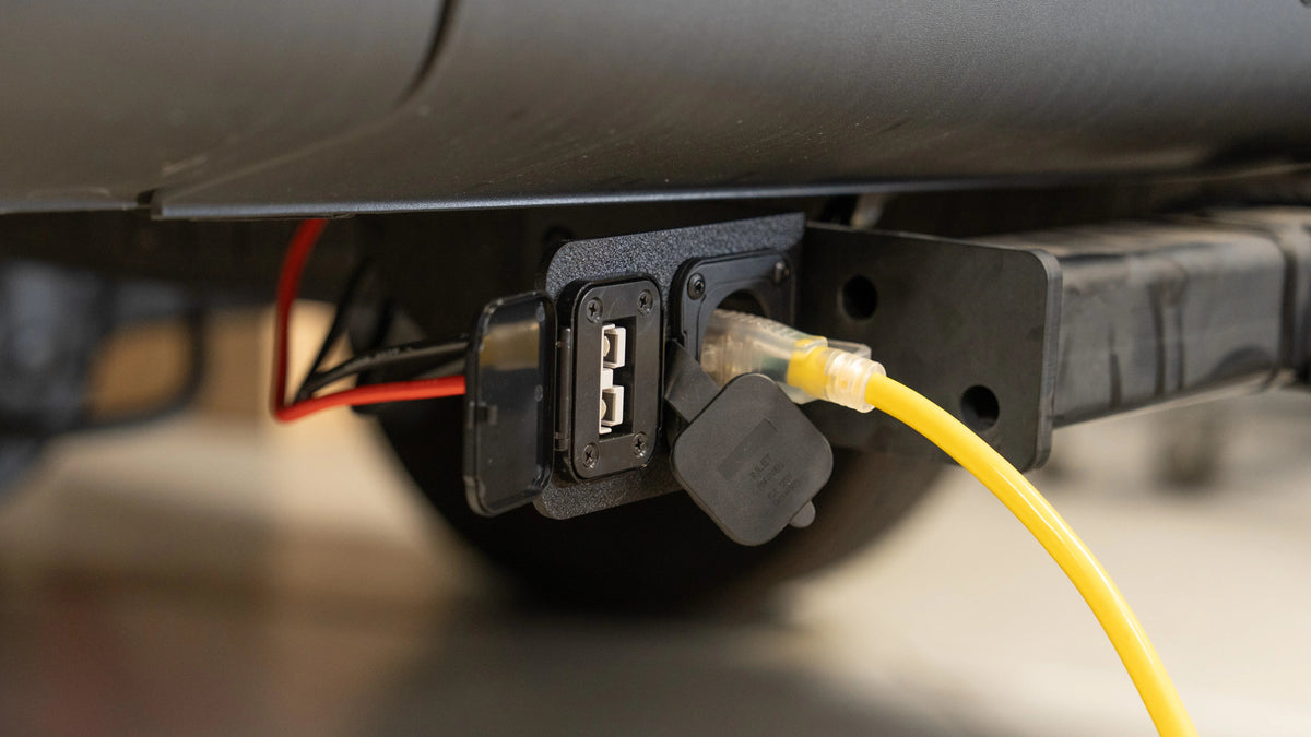 SV Shoreline Power Bracket 15 amp