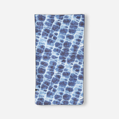 Ultralight Towel: Agua Blue