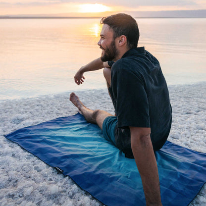 Ultralight Towel: Zone Teal