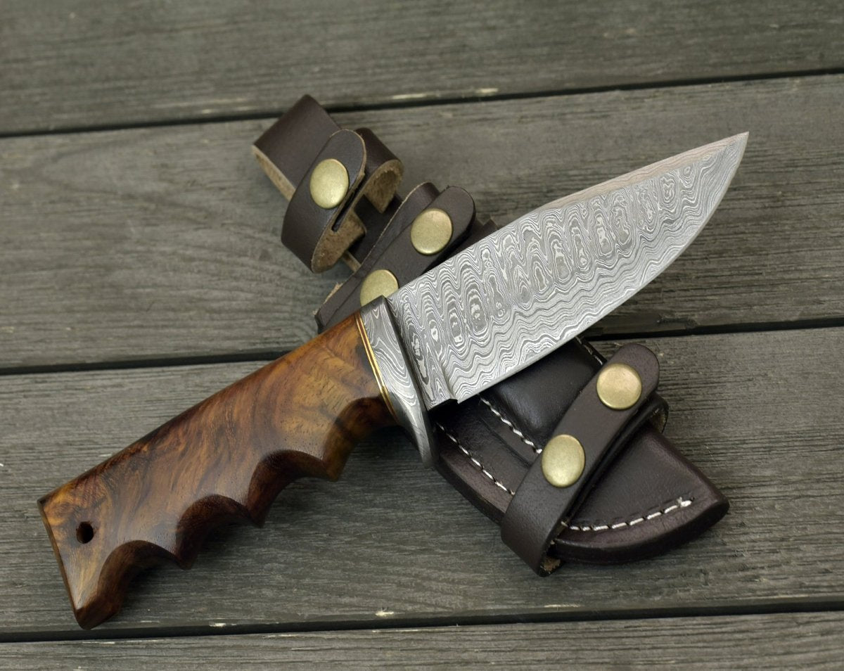 Vivid Damascus Hunting Knife with Exotic Rose Wood handle