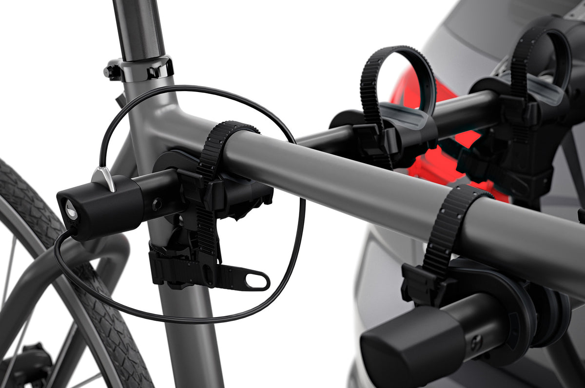 Thule Gateway Pro Trunk Bike Rack - 3 Bike - 900700