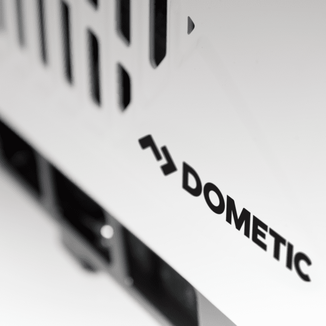 Dometic Brisk II Air Conditioner - 15,000 BTU - White - B59516.XX1C0
